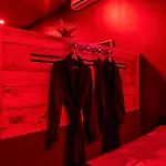 - Rhona Apartment Caderousse